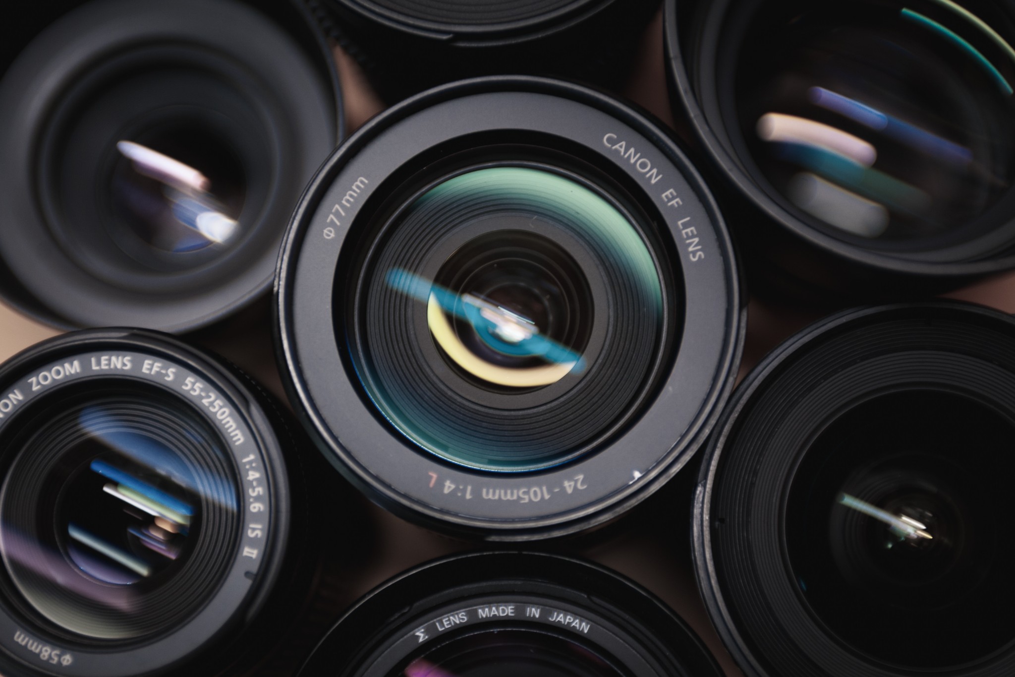 What are the differences between Sigma, Canon, Leica, Zeiss and Nikon lenses